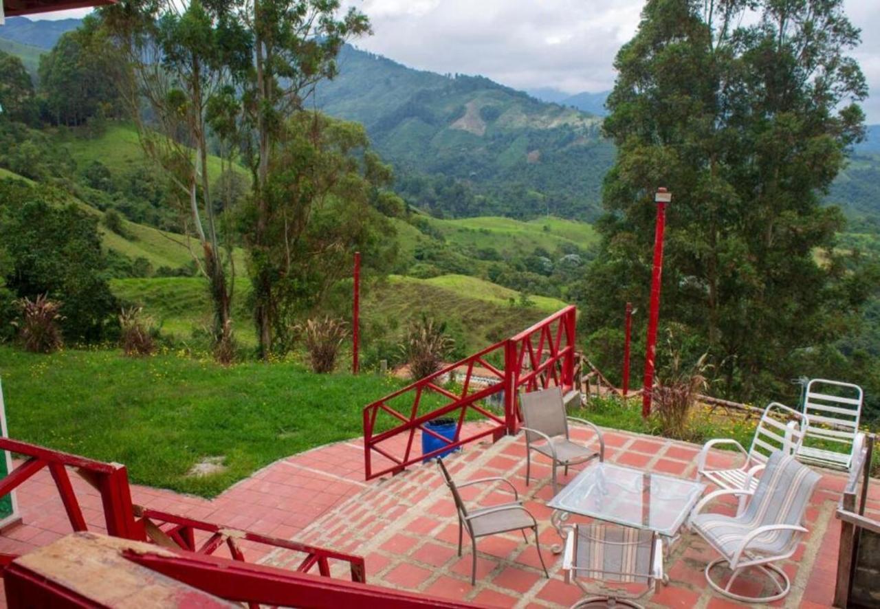 Hotel Natura Cocora ซาเลนโต ภายนอก รูปภาพ